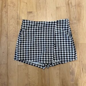 Plaid skort (skirt and shorts)